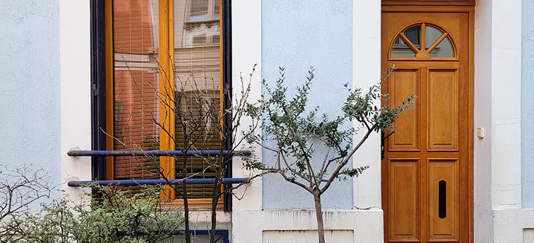 Residential Garage Doors Near Me in Hunters Creek, FL