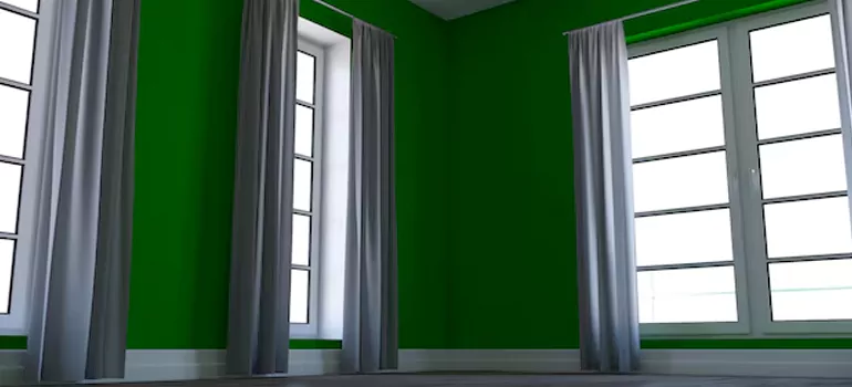 Single Hung Window Frame Repair in Hunters Creek, FL